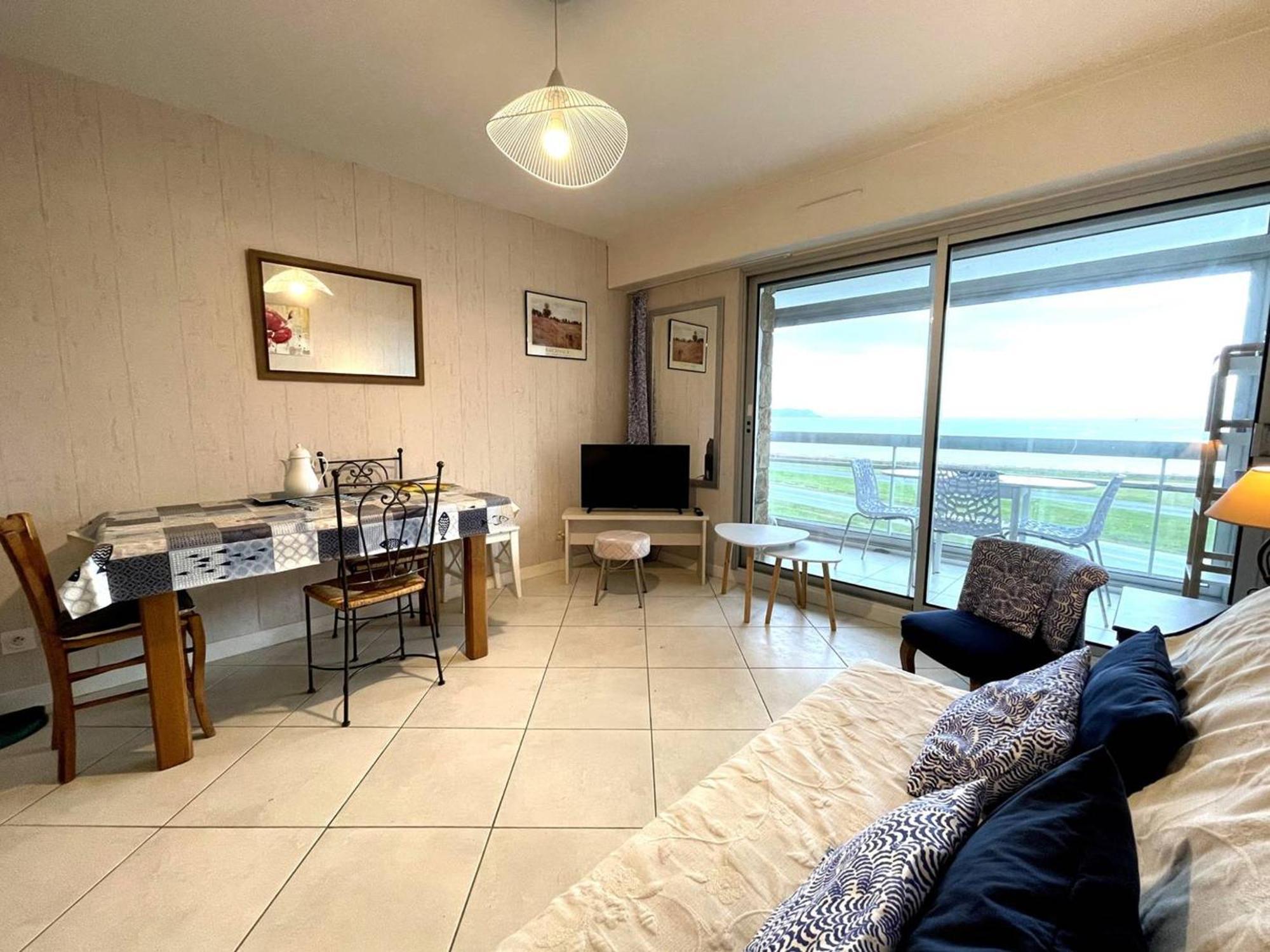 Appartement 3* A Perros-Guirec, Plage A 50M, Garage Prive - Fr-1-368-73 Exterior foto
